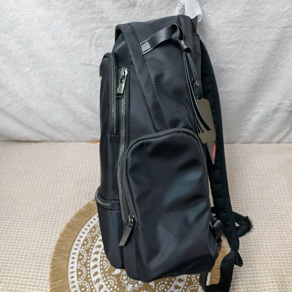 Tumi Black Backpack with Sleek Design and Durable Build - Picture 3 of 8